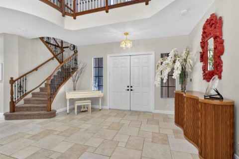 House in Wellington, Florida 6 bedrooms, 391.12 sq.m. № 2253027 - photo 9