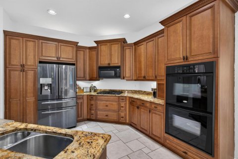 House in Wellington, Florida 6 bedrooms, 391.12 sq.m. № 2253027 - photo 25