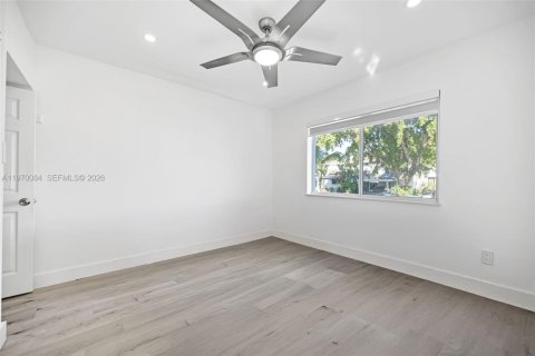 Купить виллу или дом в Майами, Флорида 3 спальни, 131.74м2, № 2030845 - фото 30