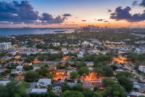 Купить виллу или дом в Майами, Флорида 3 спальни, 131.74м2, № 2030845 - фото 3