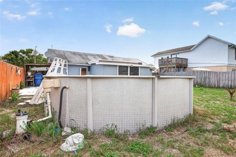 House in New Port Richey, Florida 2 bedrooms, 74.88 sq.m. № 2157892 - photo 29