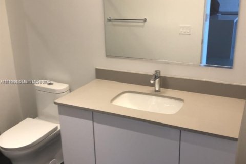 Condominio en venta en Miami, Florida, 1 dormitorio, 69.86 m2 № 1770713 - foto 10