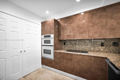 Condo in Fort Lauderdale, Florida, 1 bedroom  № 1693420 - photo 23