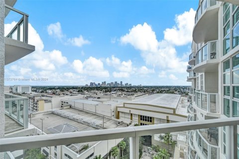 Condo in Fort Lauderdale, Florida, 1 bedroom  № 1693420 - photo 25