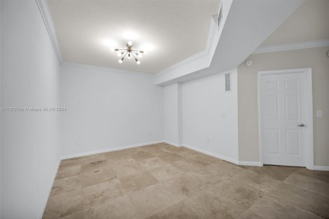 Condo in Fort Lauderdale, Florida, 1 bedroom  № 1693420 - photo 12