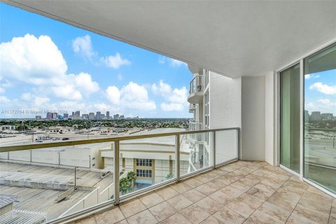 Condo in Fort Lauderdale, Florida, 1 bedroom  № 1693420 - photo 30