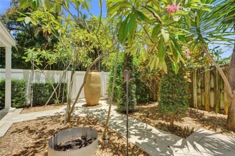 Touwnhouse à vendre à Fort Lauderdale, Floride: 3 chambres, 253.81 m2 № 2351417 - photo 24