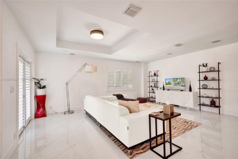 Touwnhouse à vendre à Fort Lauderdale, Floride: 3 chambres, 253.81 m2 № 2351417 - photo 12
