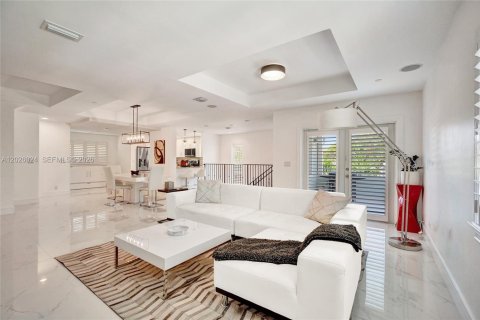 Touwnhouse à vendre à Fort Lauderdale, Floride: 3 chambres, 253.81 m2 № 2351417 - photo 13