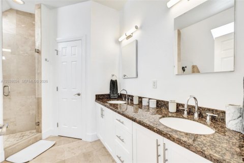 Touwnhouse à vendre à Fort Lauderdale, Floride: 3 chambres, 253.81 m2 № 2351417 - photo 17