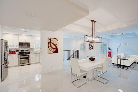 Touwnhouse à vendre à Fort Lauderdale, Floride: 3 chambres, 253.81 m2 № 2351417 - photo 7
