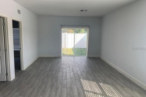 Touwnhouse à louer à Davenport, Floride: 3 chambres, 148.18 m2 № 2437307 - photo 5