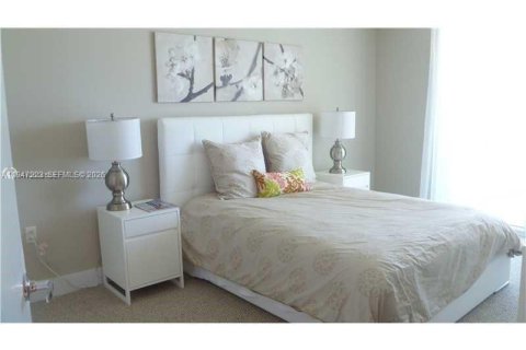 Condo in Sunny Isles Beach, Florida, 3 bedrooms № 2089073 - photo 10