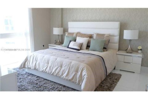 Condo in Sunny Isles Beach, Florida, 3 bedrooms № 2089073 - photo 9