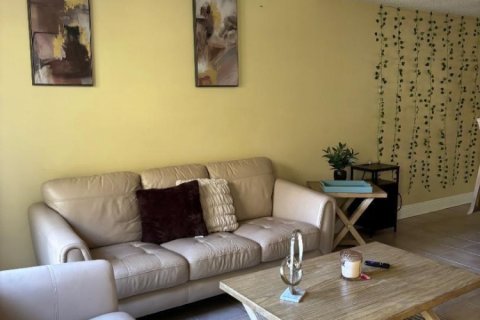 Townhouse in Tamarac, Florida 2 bedrooms, 103.12 sq.m. № 2288831 - photo 14