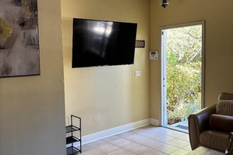 Townhouse in Tamarac, Florida 2 bedrooms, 103.12 sq.m. № 2288831 - photo 16