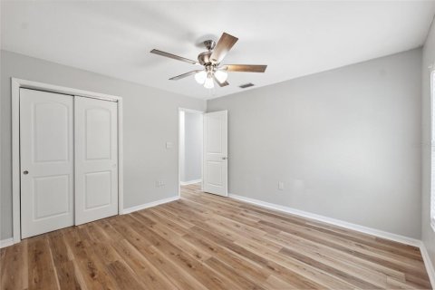House in Spring Hill, Florida 3 bedrooms, 159.79 sq.m. № 1743059 - photo 16