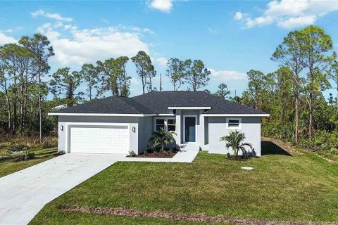 Casa en alquiler en Port Charlotte, Florida, 3 dormitorios, 175.21 m2 № 1789385 - foto 1