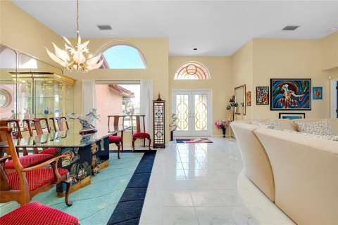 House in Venice, Florida 4 bedrooms, 258.36 sq.m. № 1580918 - photo 10