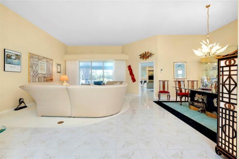 House in Venice, Florida 4 bedrooms, 258.36 sq.m. № 1580918 - photo 6