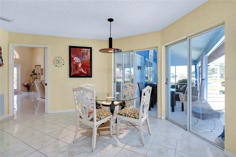 House in Venice, Florida 4 bedrooms, 258.36 sq.m. № 1580918 - photo 20