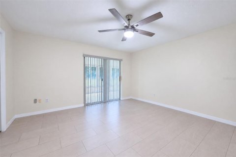 Casa en venta en Inverness, Florida, 3 dormitorios, 120.87 m2 № 2383980 - foto 14