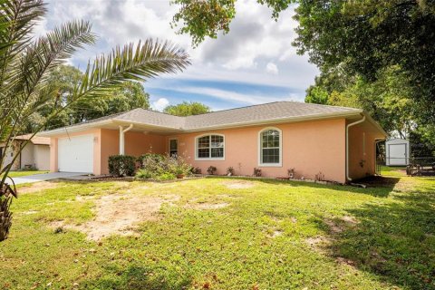 Casa en Inverness, Florida 3 dormitorios, 120.87 m2 № 2383980