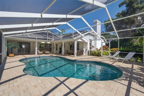 House in Sarasota, Florida 3 bedrooms, 221.01 sq.m. № 2403691 - photo 26