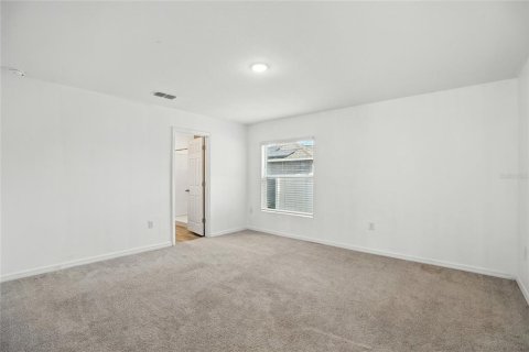 House in Poinciana, Florida 4 bedrooms, 172.89 sq.m. № 1873706 - photo 11