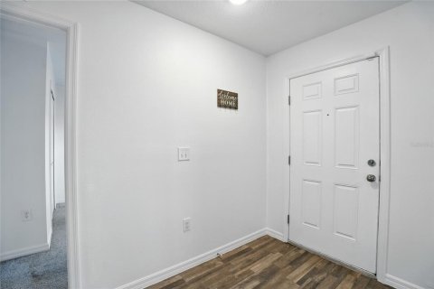 House in Poinciana, Florida 4 bedrooms, 172.89 sq.m. № 1873706 - photo 3