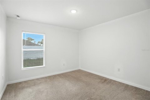 House in Poinciana, Florida 4 bedrooms, 172.89 sq.m. № 1873706 - photo 22