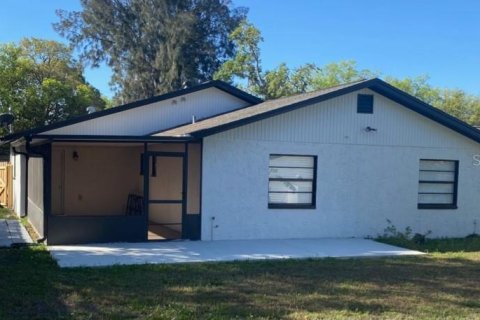 Villa ou maison à louer à Tampa, Floride: 4 chambres, 144.56 m2 № 2303145 - photo 21