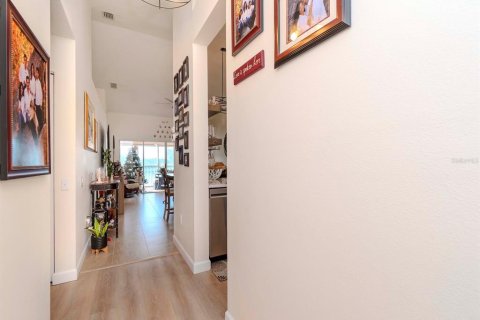Condominio en venta en Bradenton, Florida, 2 dormitorios, 110.83 m2 № 1554089 - foto 5