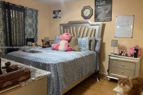 Condominio en venta en North Lauderdale, Florida, 2 dormitorios, 125.42 m2 № 1993601 - foto 16