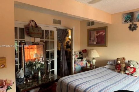 Condominio en venta en North Lauderdale, Florida, 2 dormitorios, 125.42 m2 № 1993601 - foto 27