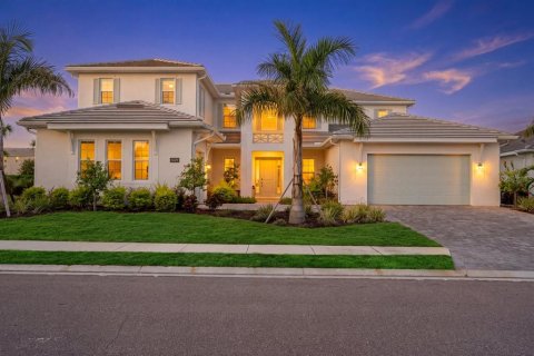Villa ou maison à Lakewood Ranch, Floride 4 chambres, 470.92 m2 № 2324235