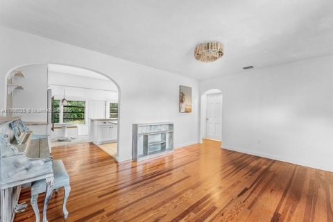 Casa en venta en Lake Worth, Florida, 3 dormitorios, 94.85 m2 № 1956660 - foto 10