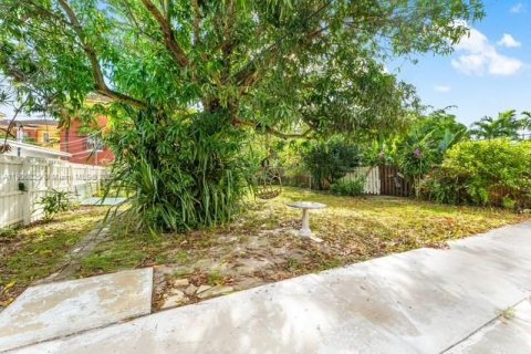 Casa en venta en Lake Worth, Florida, 3 dormitorios, 94.85 m2 № 1956660 - foto 21