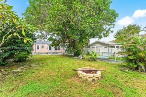 Casa en venta en Lake Worth, Florida, 3 dormitorios, 94.85 m2 № 1956660 - foto 20