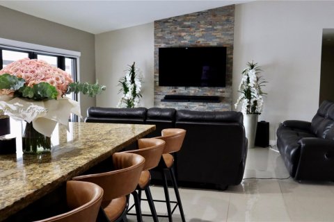 Villa ou maison à vendre à Homestead, Floride: 5 chambres, 198.44 m2 № 1942066 - photo 4