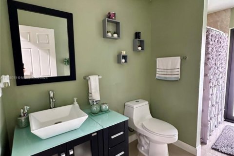 Villa ou maison à vendre à Homestead, Floride: 5 chambres, 198.44 m2 № 1942066 - photo 8