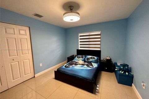 Villa ou maison à vendre à Homestead, Floride: 5 chambres, 198.44 m2 № 1942066 - photo 20