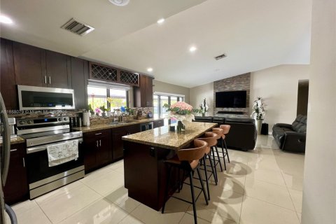 Villa ou maison à vendre à Homestead, Floride: 5 chambres, 198.44 m2 № 1942066 - photo 6