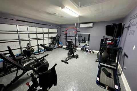 Villa ou maison à vendre à Homestead, Floride: 5 chambres, 198.44 m2 № 1942066 - photo 17