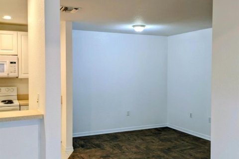 Apartment in St. Lucie, Florida 2 bedrooms, 119.47 sq.m. № 2086028 - photo 8