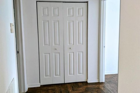 Apartment in St. Lucie, Florida 2 bedrooms, 119.47 sq.m. № 2086028 - photo 14