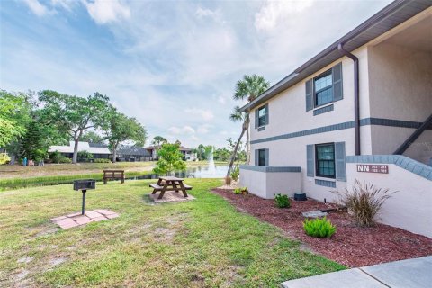 Condo in Port Charlotte, Florida, 3 bedrooms № 2117391 - photo 2