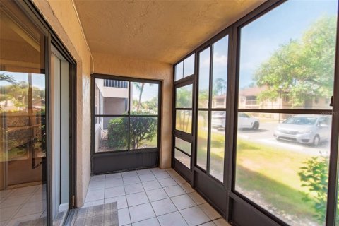 Condo in Port Charlotte, Florida, 3 bedrooms № 2117391 - photo 12