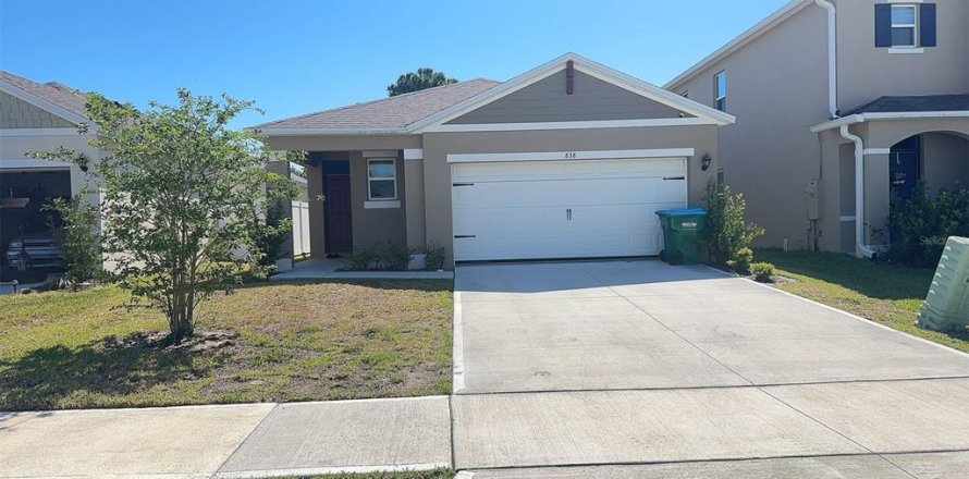 Casa en Deltona, Florida 3 dormitorios, 149.94 m2 № 1915325