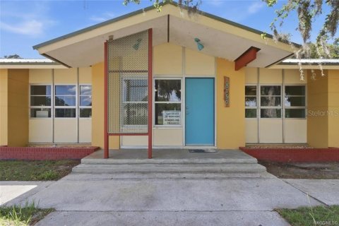 Propiedad comercial en venta en Inglis, Florida, 137.5 m2 № 2342195 - foto 4